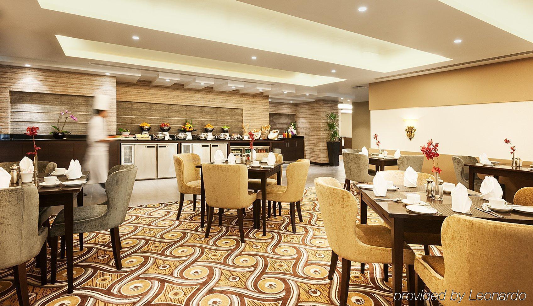 Carlton Downtown Hotel Дубай Экстерьер фото